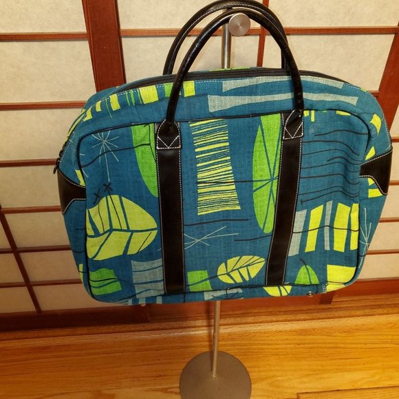 Tara Tiger Geometric Printed Canvas/Leather XL Tote/Carryall - Picture 3 of 5